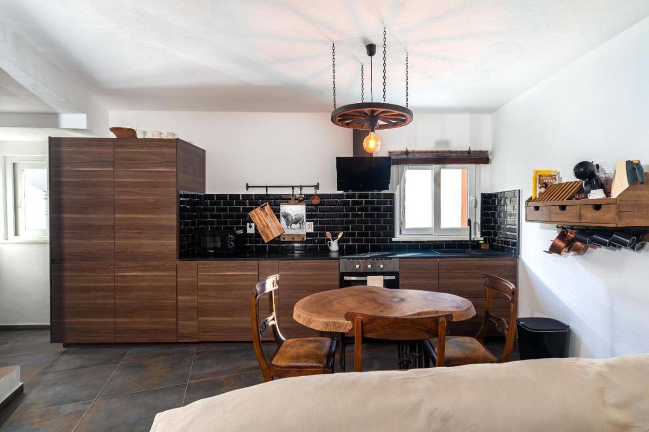 Casa Estabulo- Cozy Rustic Farmhouse Loft Touro Estômbar Buitenkant foto