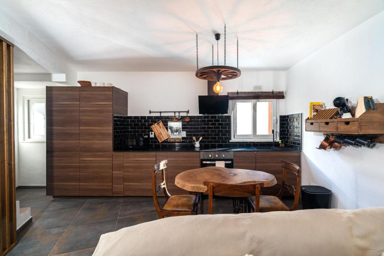 Casa Estabulo- Cozy Rustic Farmhouse Loft Touro Estômbar Buitenkant foto