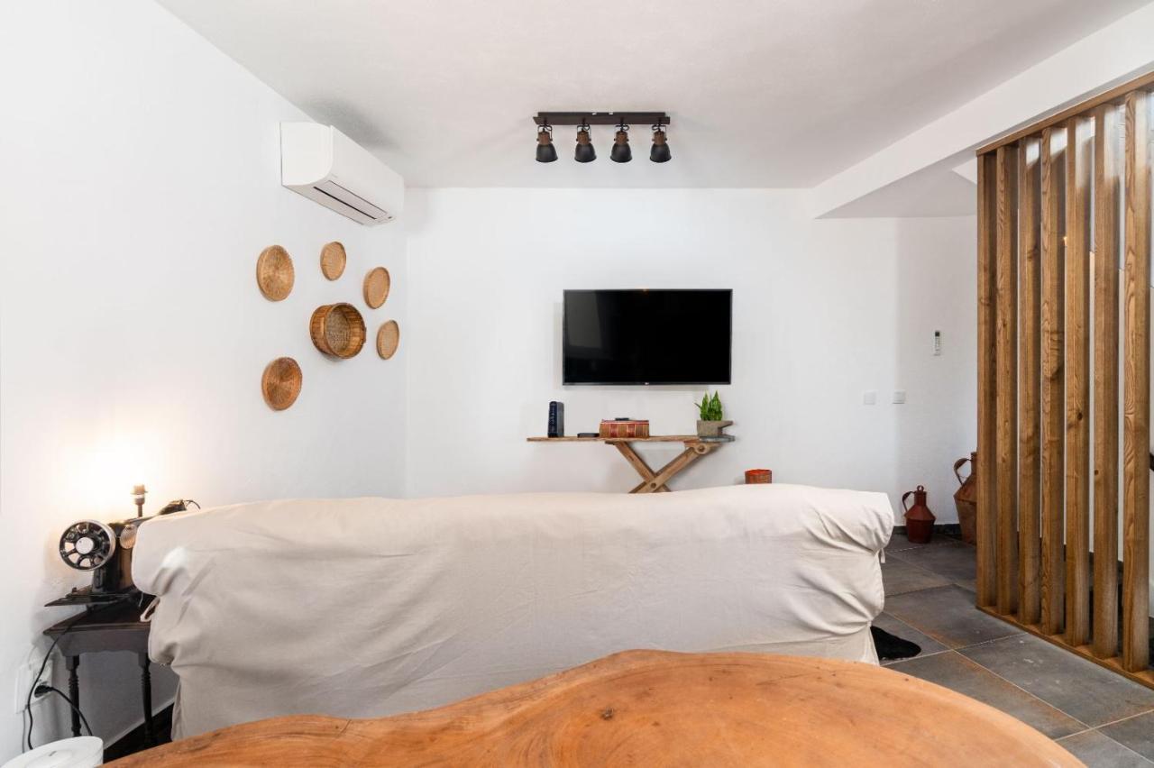 Casa Estabulo- Cozy Rustic Farmhouse Loft Touro Estômbar Buitenkant foto